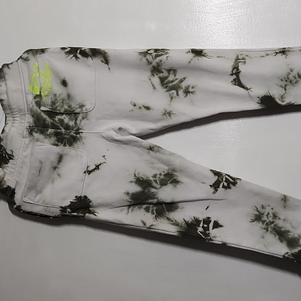 Jogging pants - Picture 2 of 2